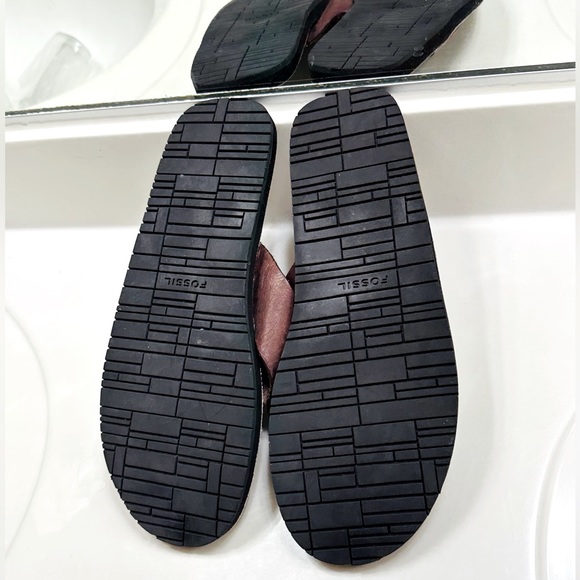 Fossil Men’s Brown Leather Thong Sandals Sz 11 - Picture 11 of 11